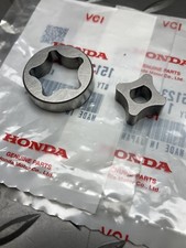 Honda NSF250R MOTO3 / Oil Pump / ROTOR Inner Outer Set / Genuine
