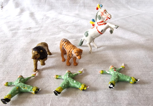 Vintage circus scene - vintage,