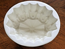 JELLY MOULD - Antique