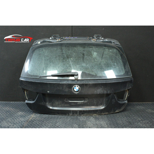 Rear tailgate bonnet - rear,