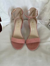 Ladies pink ankle strap shoes