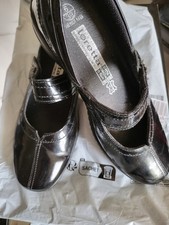 Loretta Shoes Size 6 Ortopedic Comfort Black Patent With  Strap
