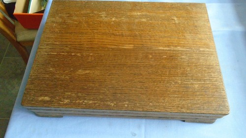 Oak wood canteen cutlery - oak, of