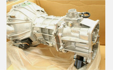 33030-6A414 TOYOTA LAND CRUISER HZJ 70 SERIES R151F TRANSMISSION GEARBOX NEW