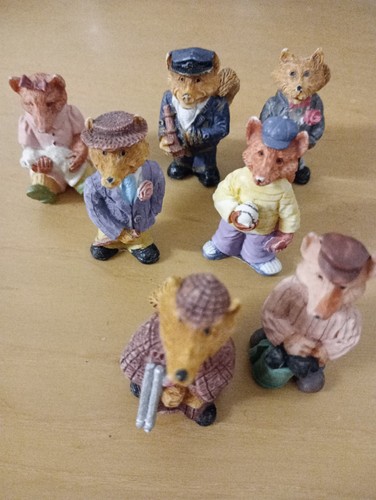 1990 vintage small fox - ,