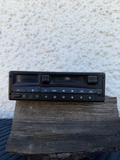 Intage Land Rover R660 Radio