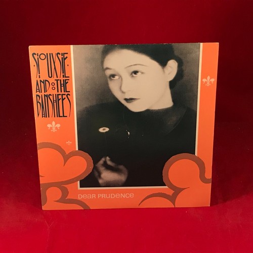 Siouxsie the banshees dear - siouxsie,