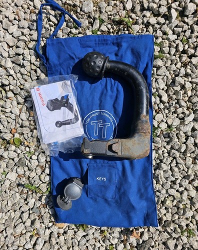 Bmw e60 tow bar with - e60/61, keys