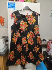 Black Floral Samya Sleeveless