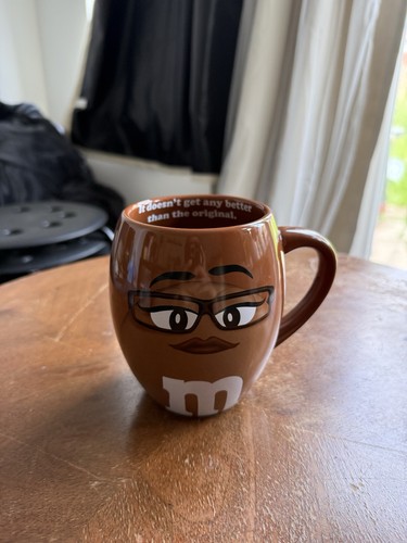 World mrs brown - m&m, barrel