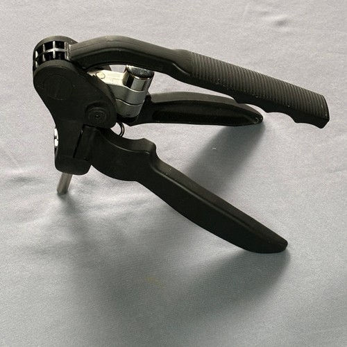 Rabbit ear lever corkscrew - ear,