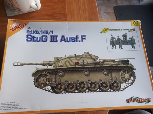 Dragon stug iii ausf f - stug,