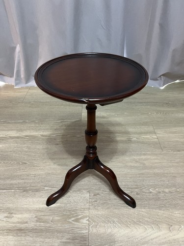 Amazing vintage wooden tripod - wooden,