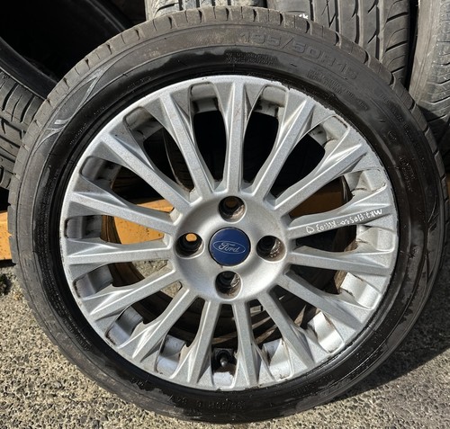 Genuine ford fiesta mk7 - ✅,