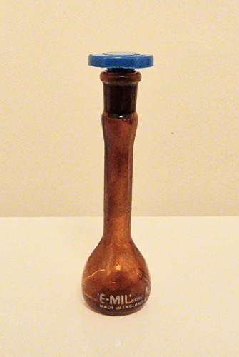 10ml amber volumetric flask - amber,