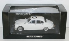 MINICHAMPS 1/43 430 130690