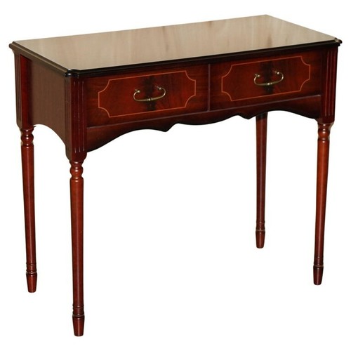 Lovely small two drawer side - lovely,