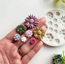 Daisy flowers fondant - 3d,