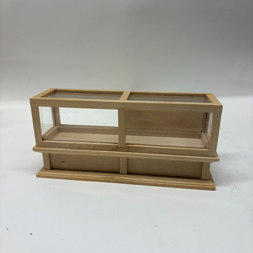 12th scale dolls house - scale,