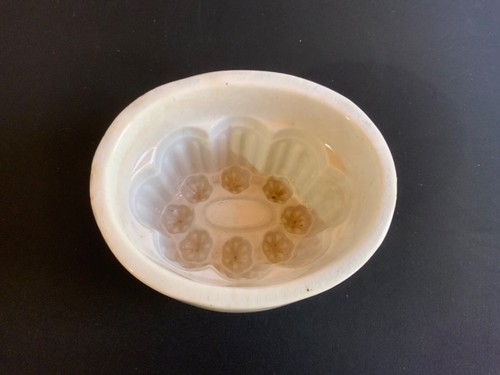 Heavy vintage ceramic small - heavy,