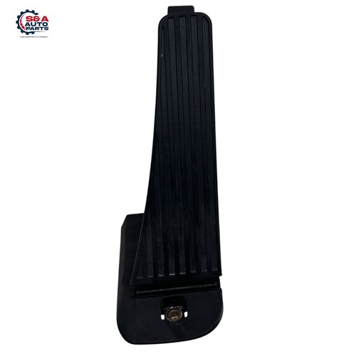 Volvo s60 2019 - gas, pedal