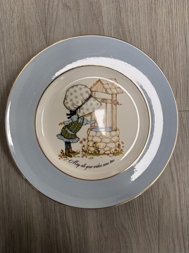 Staffordshire plate petticoats - plate,