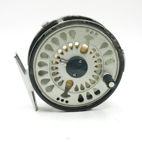 Vintage riffle fly - vintage, “riffle”