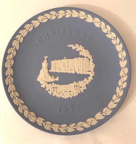 Blue wedgwood jasperware - blue,