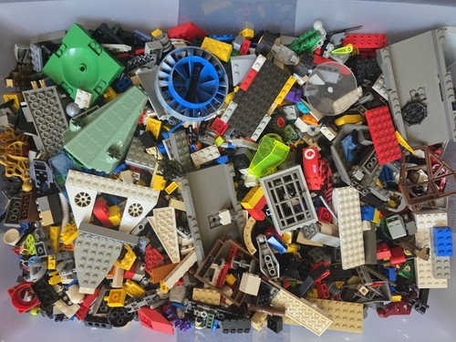 Lego 8kg mixed job lot - 1.8kg,