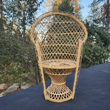 Vtg Peacock Fan Back Rattan
