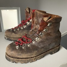 Vintage Mountaineering Boots Richard Pontvert Size 9 UK Leather Climbing Boots