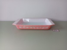 Vintage Pyrex Pink Daisy Rectangular Casserole Dish #138