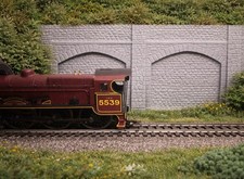 Model Railway lineside walling