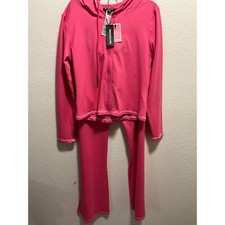 PRETTYLITTLETHING Pink