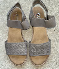 Bobs From Skechers Mushroom