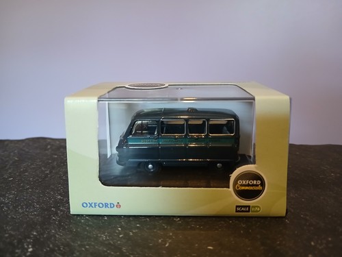 Oxford diecast morris - oxford,