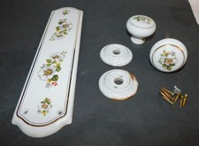 Vintage Ceramic Door Finger Plate With 2 Door Knobs - Floral Design