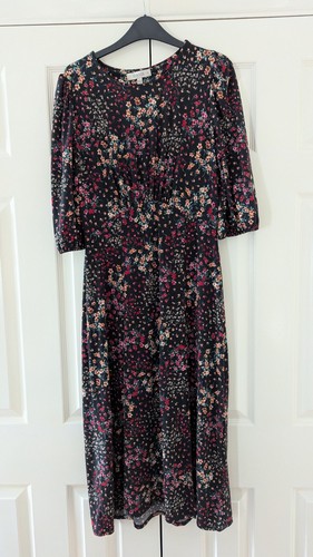 Pretty black floral - pretty,
