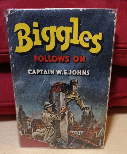Biggles follows captain - biggles:,