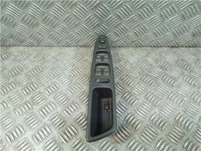 30889745 Left  Front Window