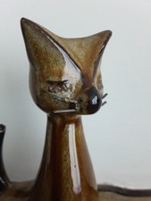 Guernsey Pottery Rare Mid Century Cat Collectable. 10cms