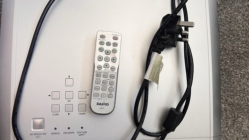 Sanyo plv hdmi multimedia - sanyo, plv-z5