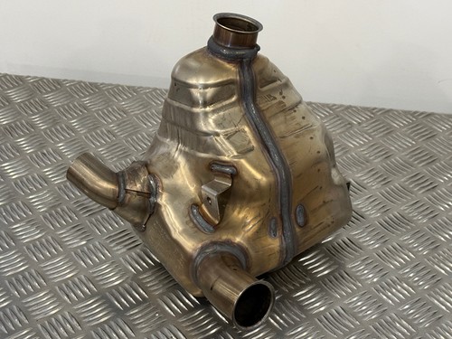 2025 ducati monster - monster, exhaust