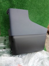 RENAULT TRAFIC O/S RIGHT REAR BUMPER CORNER NEW 2014 - ON GENUINE 850A80588R