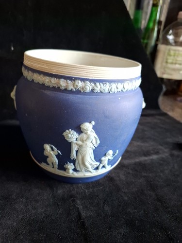 Old vintage wedgewood blue - old,