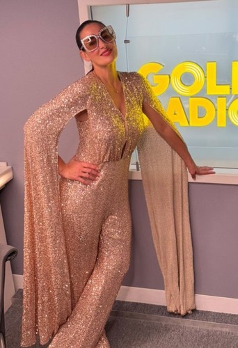 Kirsty gallacher glossy photo - kirsty,