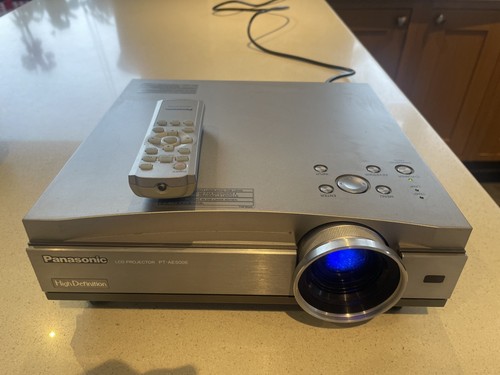 Panasonic ae500e lcd - pt-ae500e,