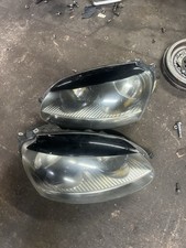 Volkswagen Golf Mk5 Headlights