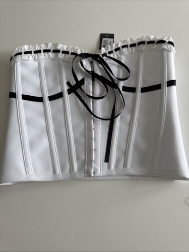 Plt black and white size - white,