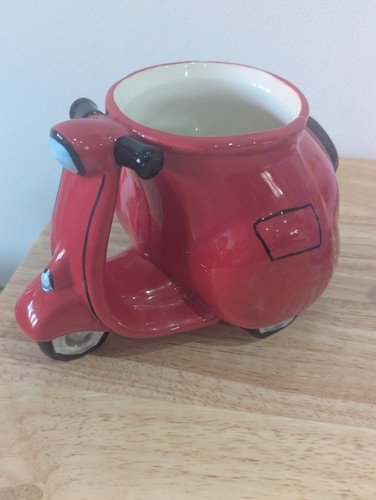 Vintage cerrini red vespa - red,